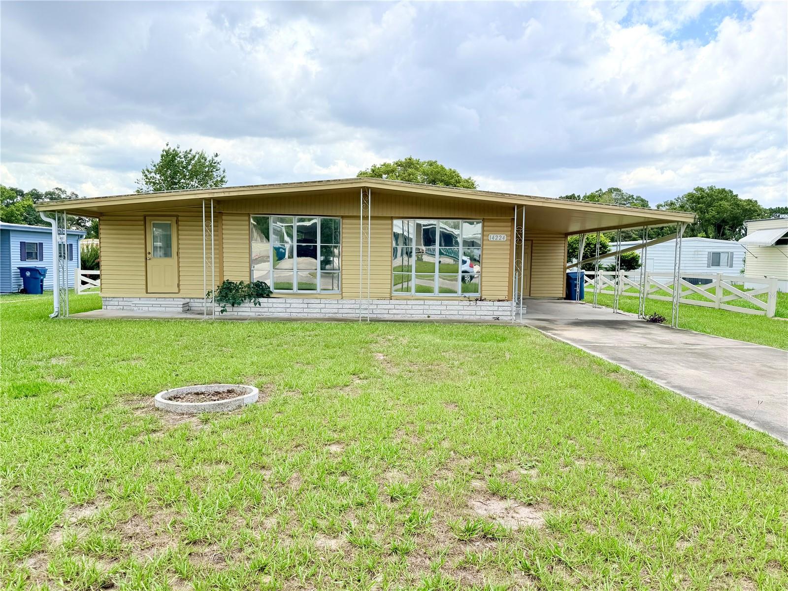 14224 Sandhurst St Property Photo 2