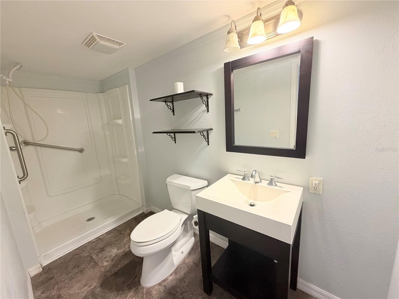 14224 Sandhurst St Property Photo 17