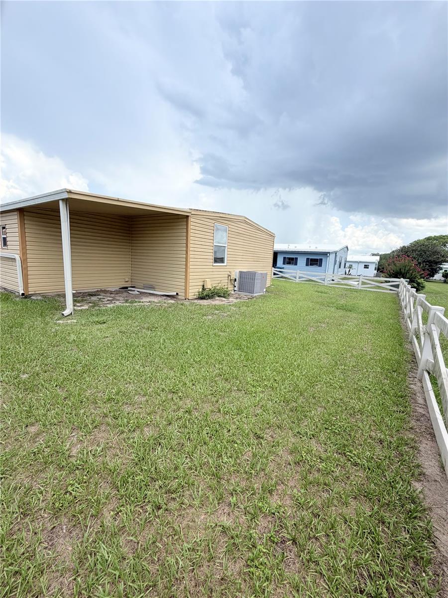 14224 Sandhurst St Property Photo 25