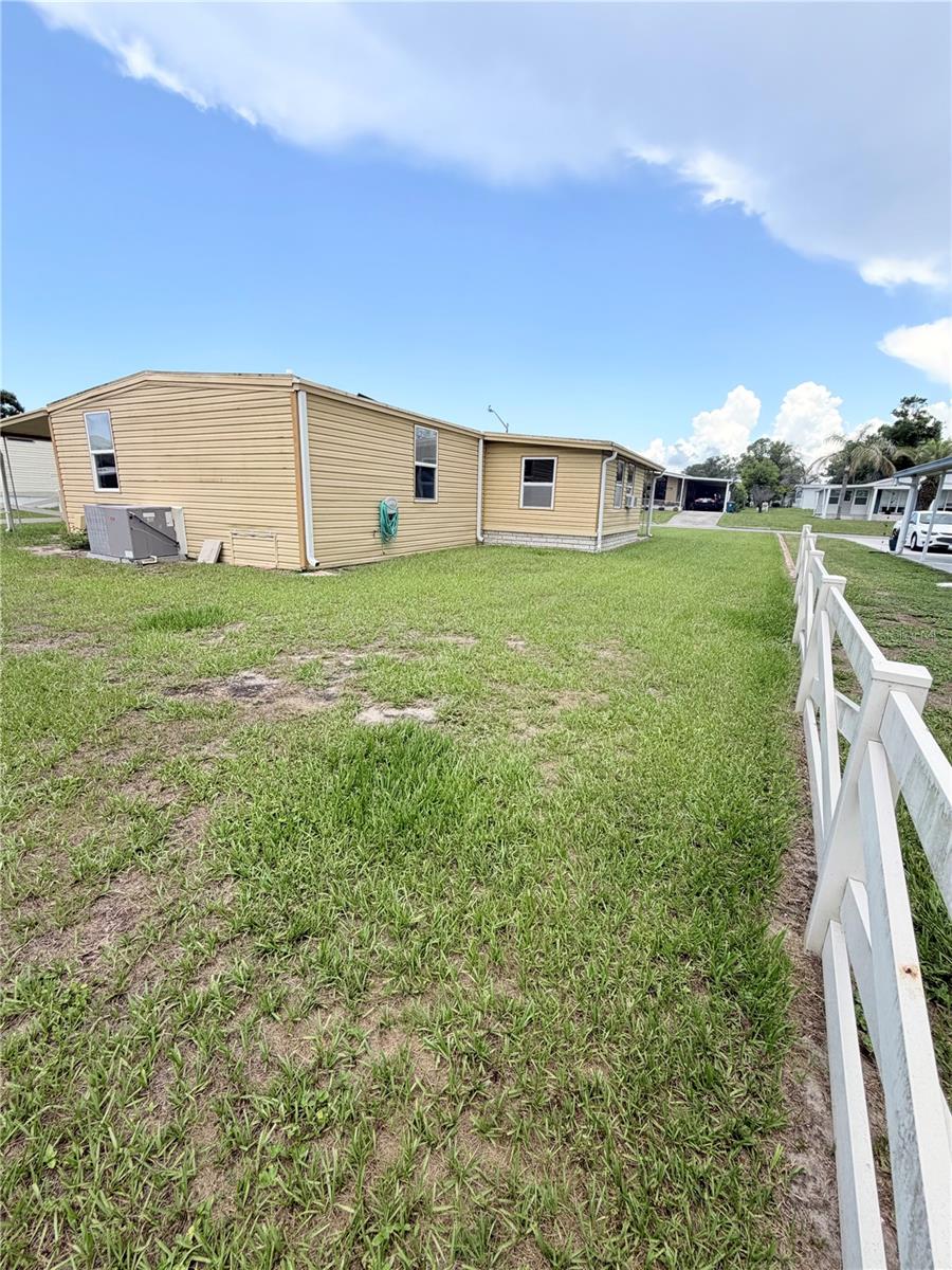 14224 Sandhurst St Property Photo 26