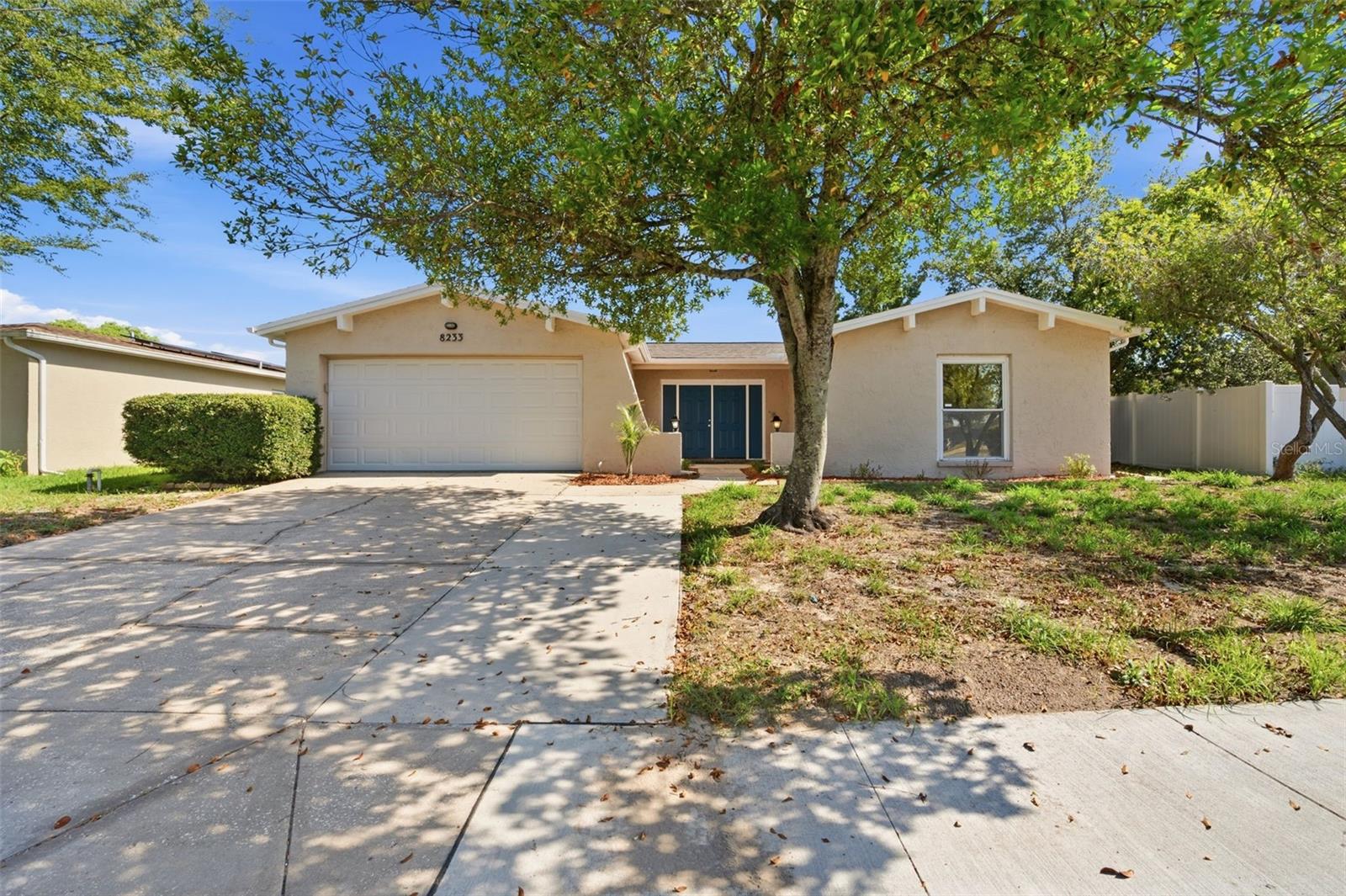 8233 Redfield Dr Property Photo 2