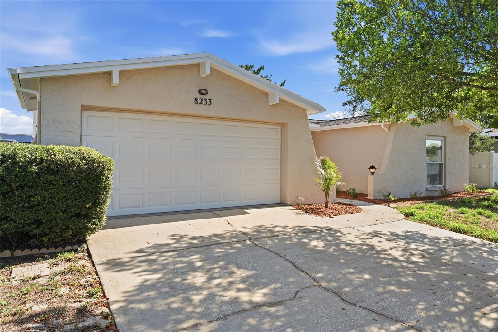 8233 Redfield Dr Property Photo 3