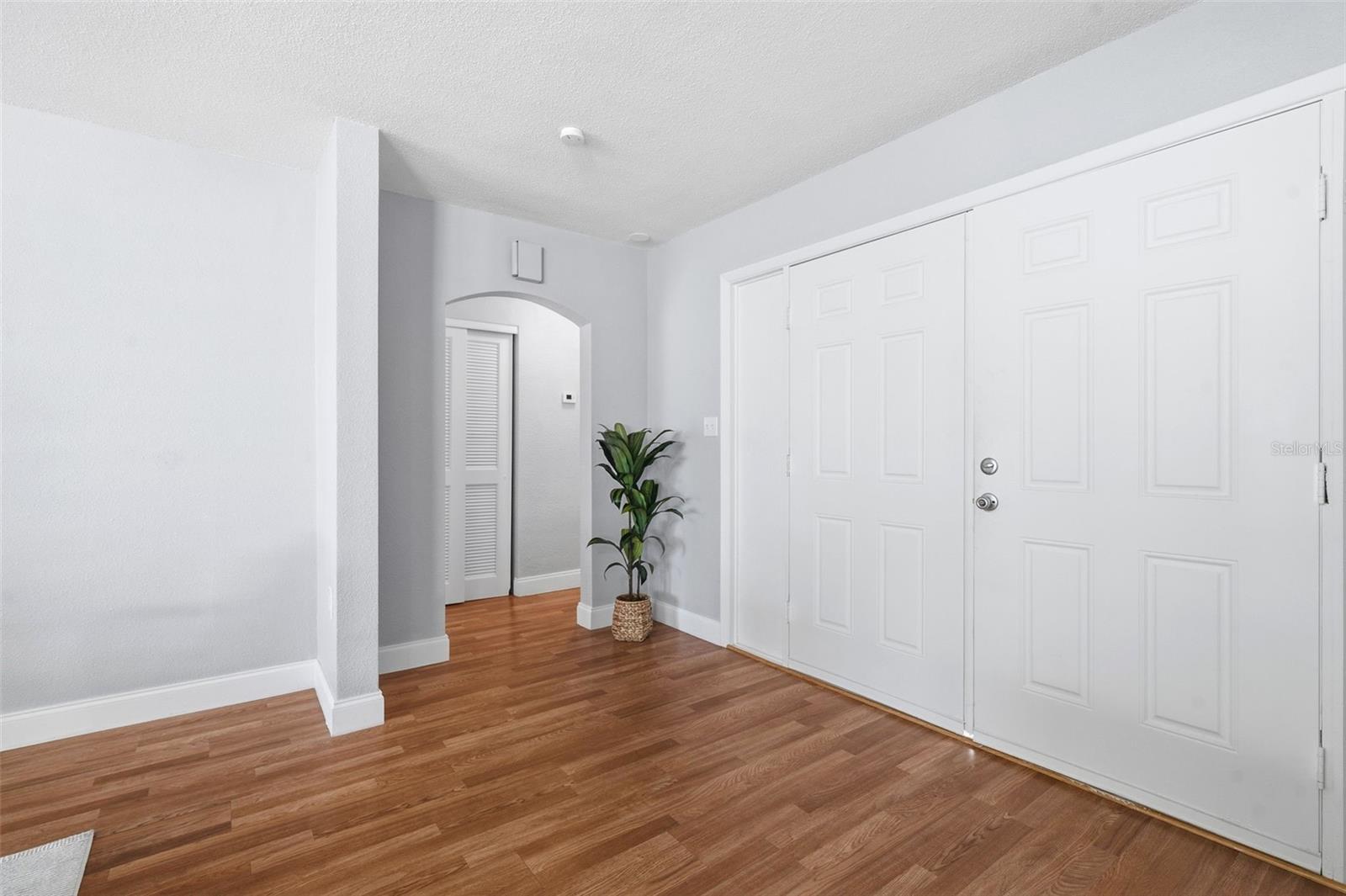 8233 Redfield Dr Property Photo 6