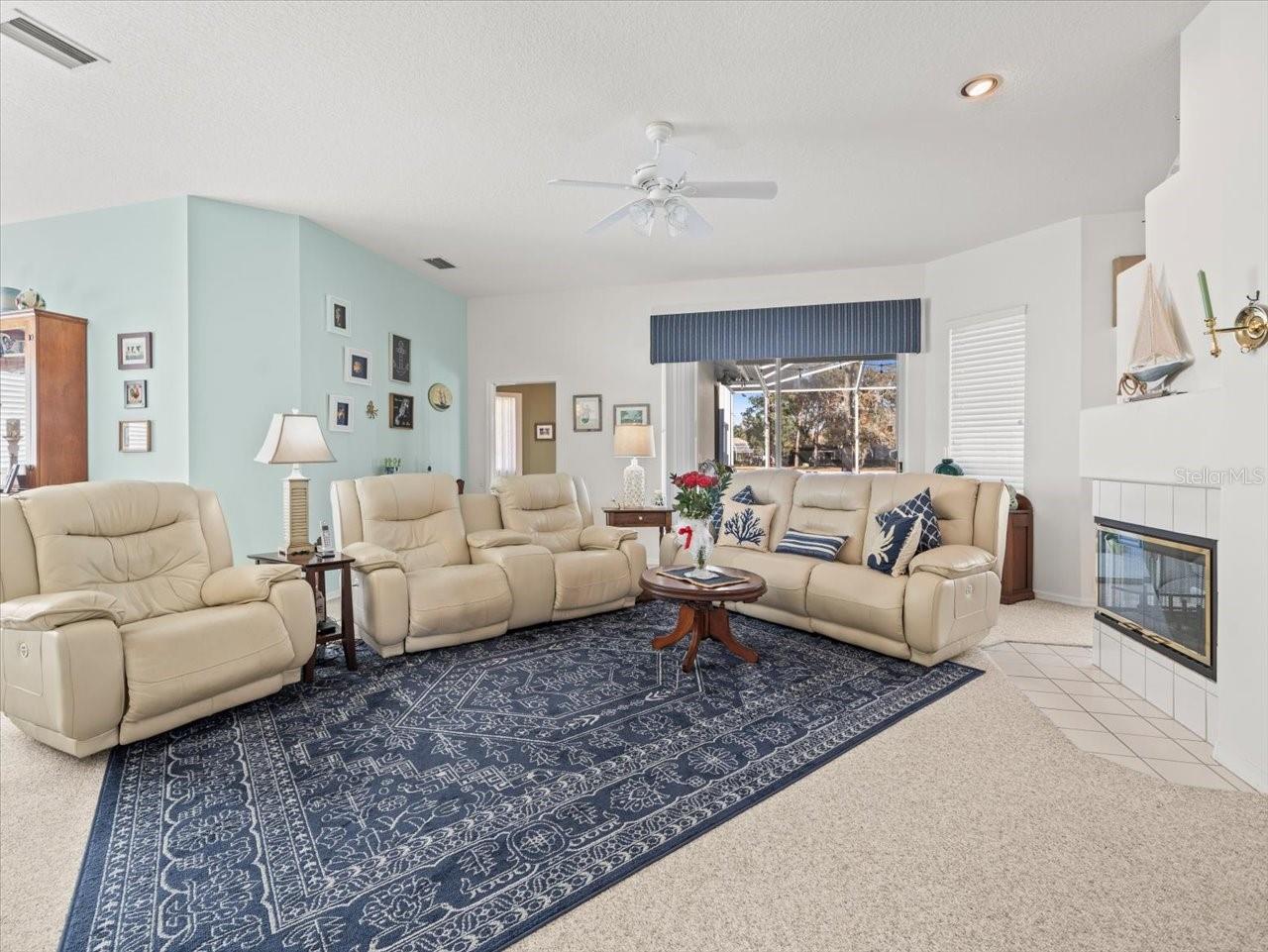 9355 Merriweather Dr Property Photo 26