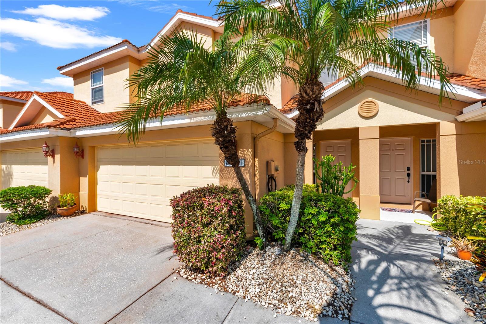 1421 Ridge Ter Property Photo 1