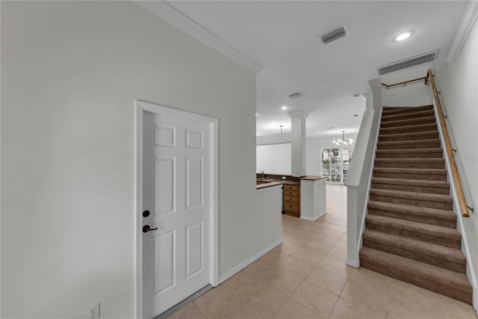 1421 Ridge Ter Property Photo 8