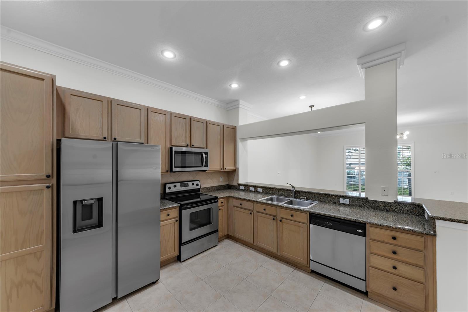 1421 Ridge Ter Property Photo 9