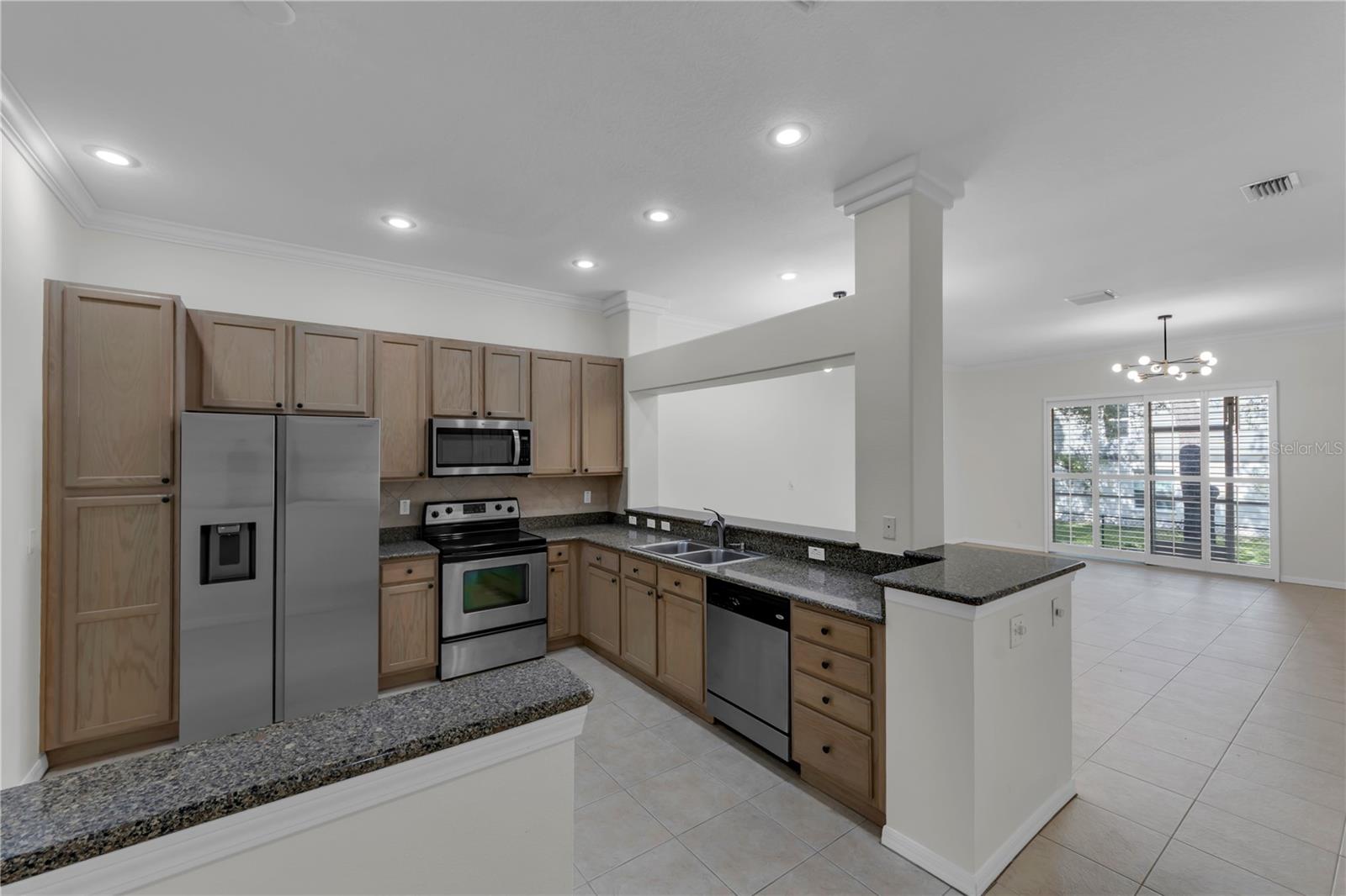 1421 Ridge Ter Property Photo 10