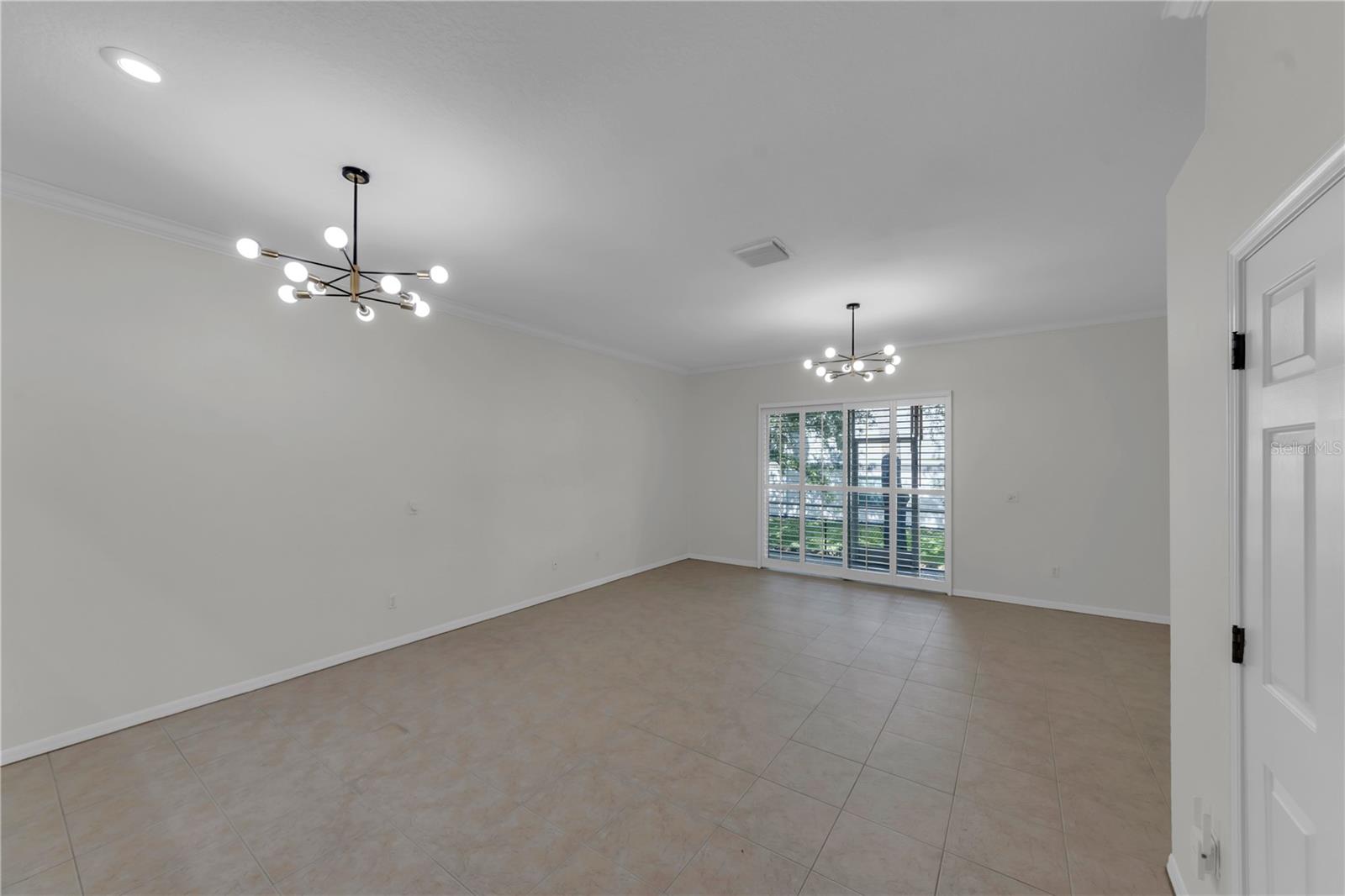 1421 Ridge Ter Property Photo 13