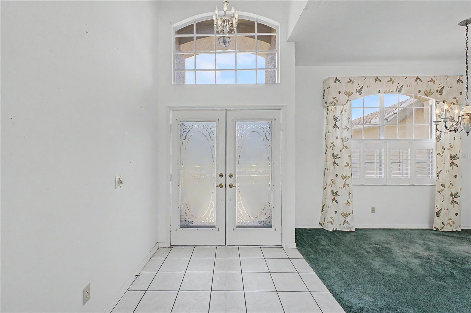 10376 Henderson St Property Photo 8
