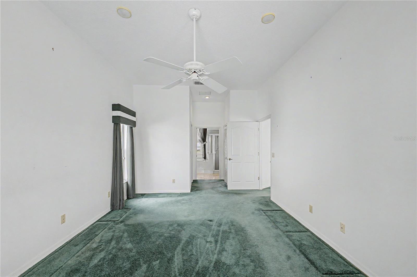 10376 Henderson St Property Photo 25