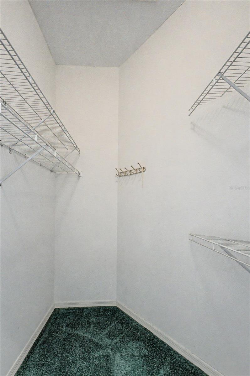 10376 Henderson St Property Photo 27