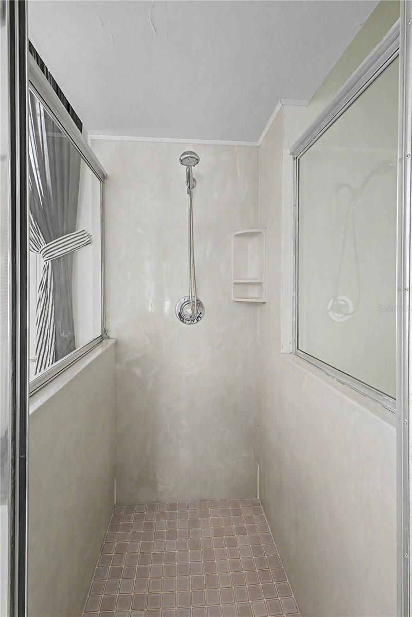 10376 Henderson St Property Photo 31