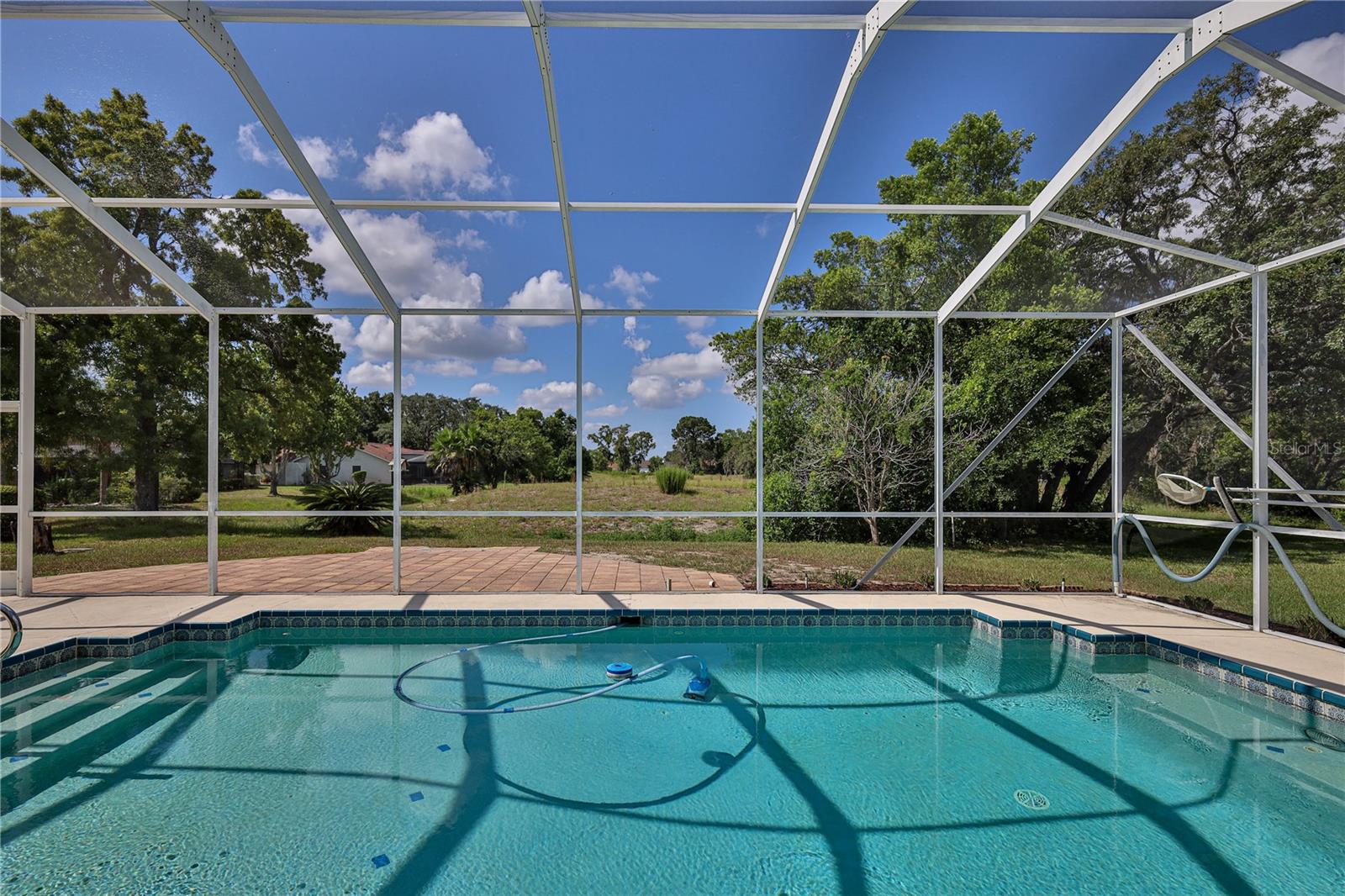 10376 Henderson St Property Photo 44