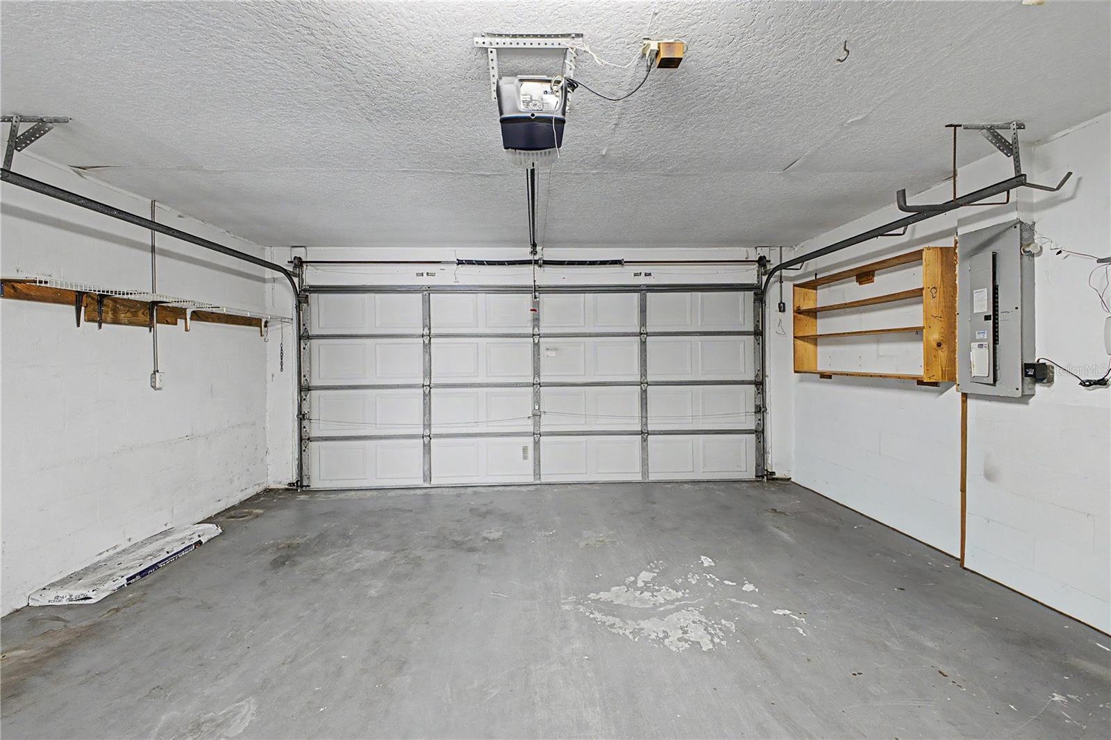 10376 Henderson St Property Photo 52