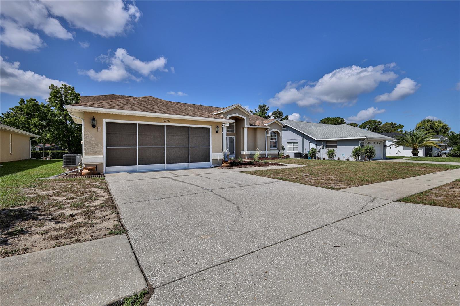 10376 Henderson St Property Photo 54
