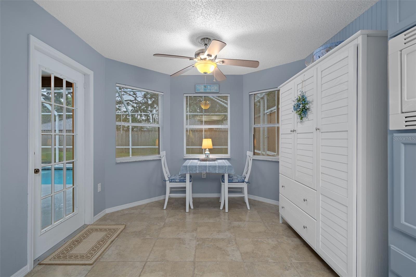 2292 Waterfall Dr Property Photo 20