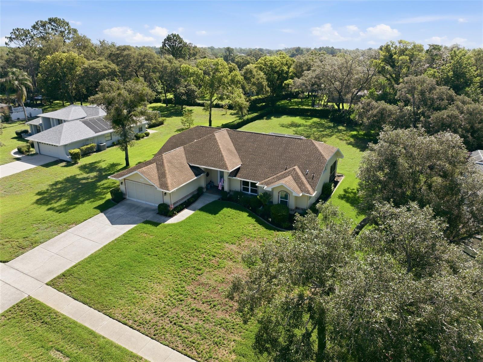 192 Preston Hollow Dr Property Photo 3