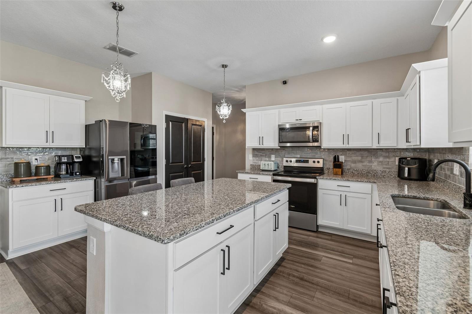 575 Ocean Spray Dr Property Photo 12