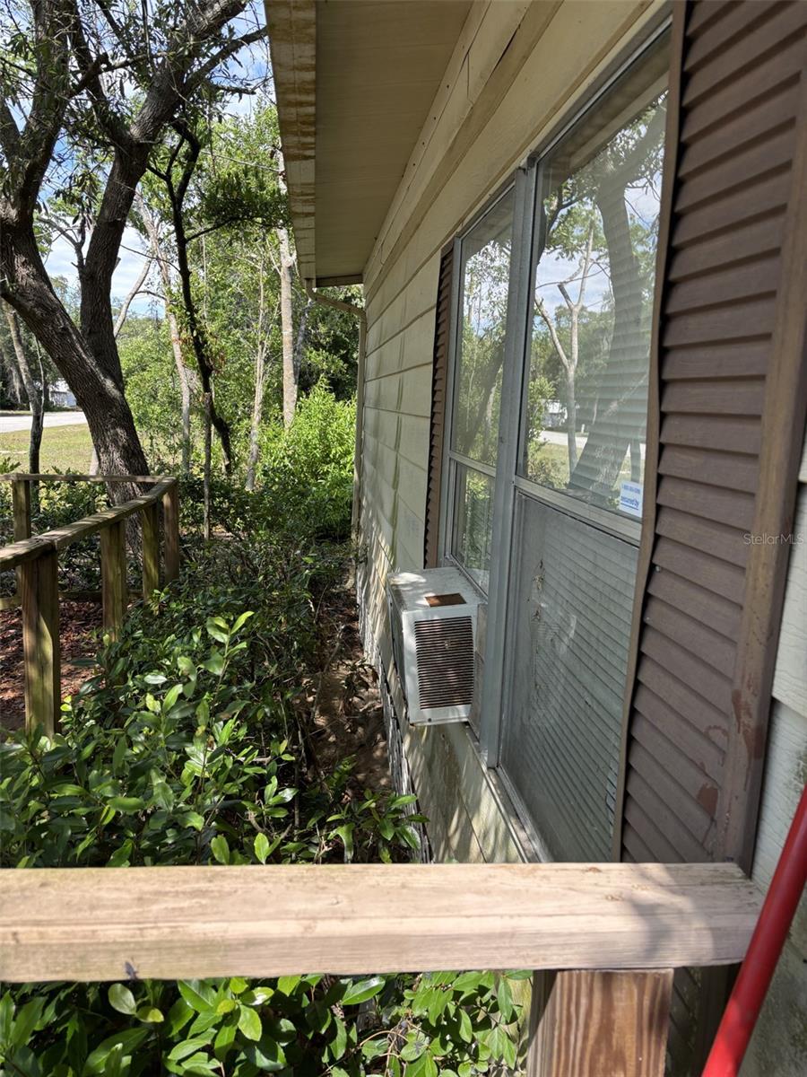 12506 Walton Ave Property Photo 14