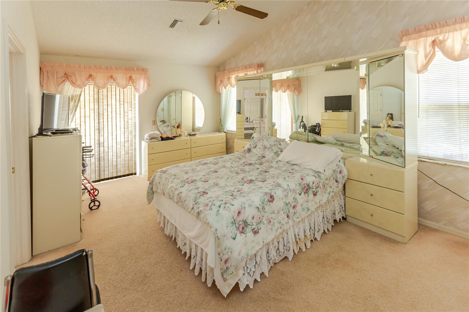 11034 Auburndale St Property Photo 28