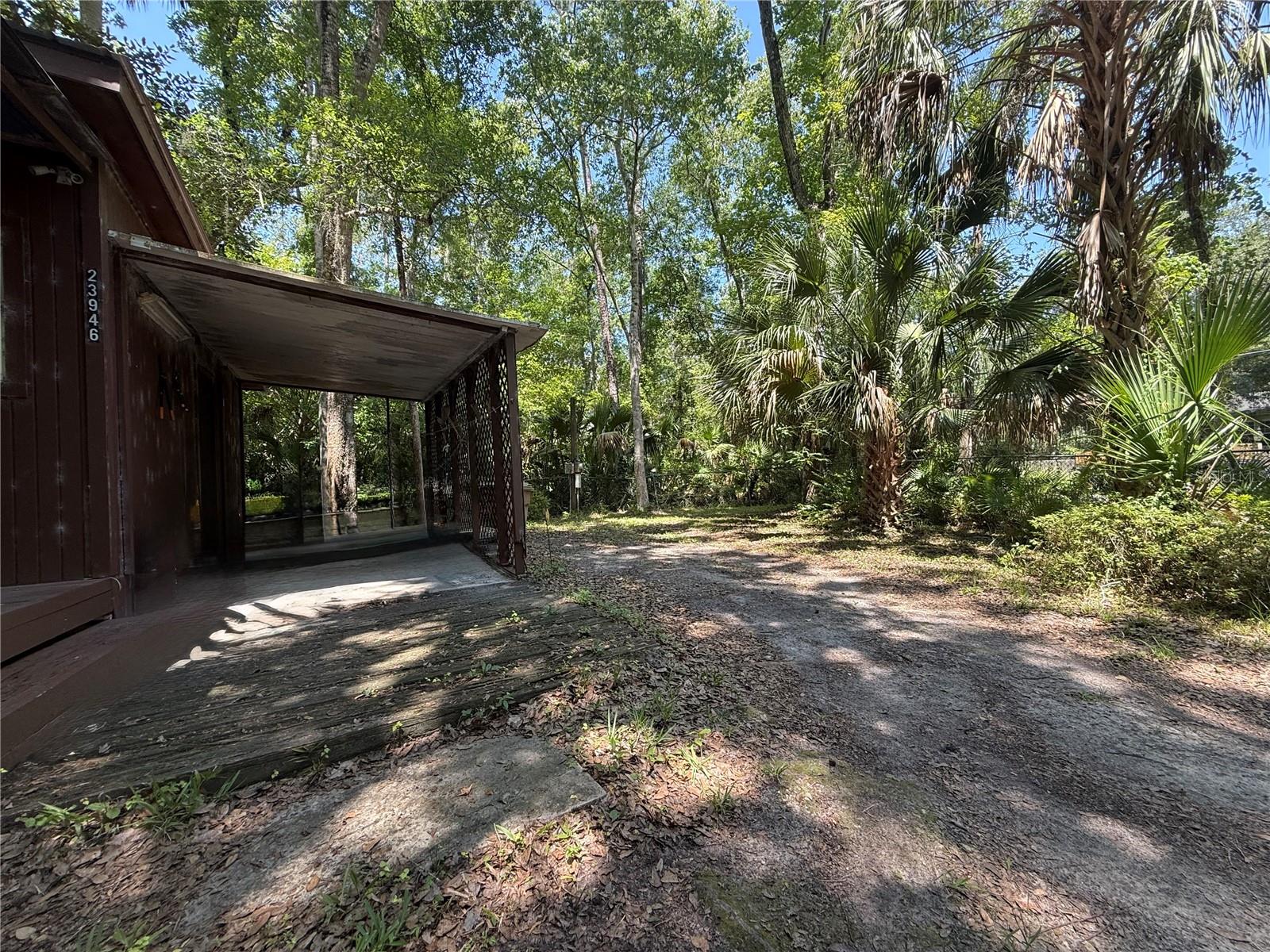 23946 Indigo Rd Property Photo 3