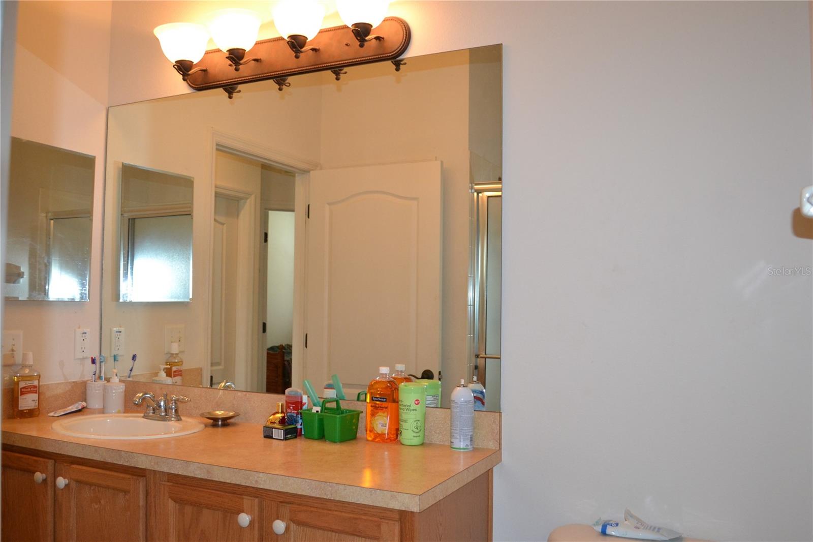 659 Winthrop Dr Property Photo 40