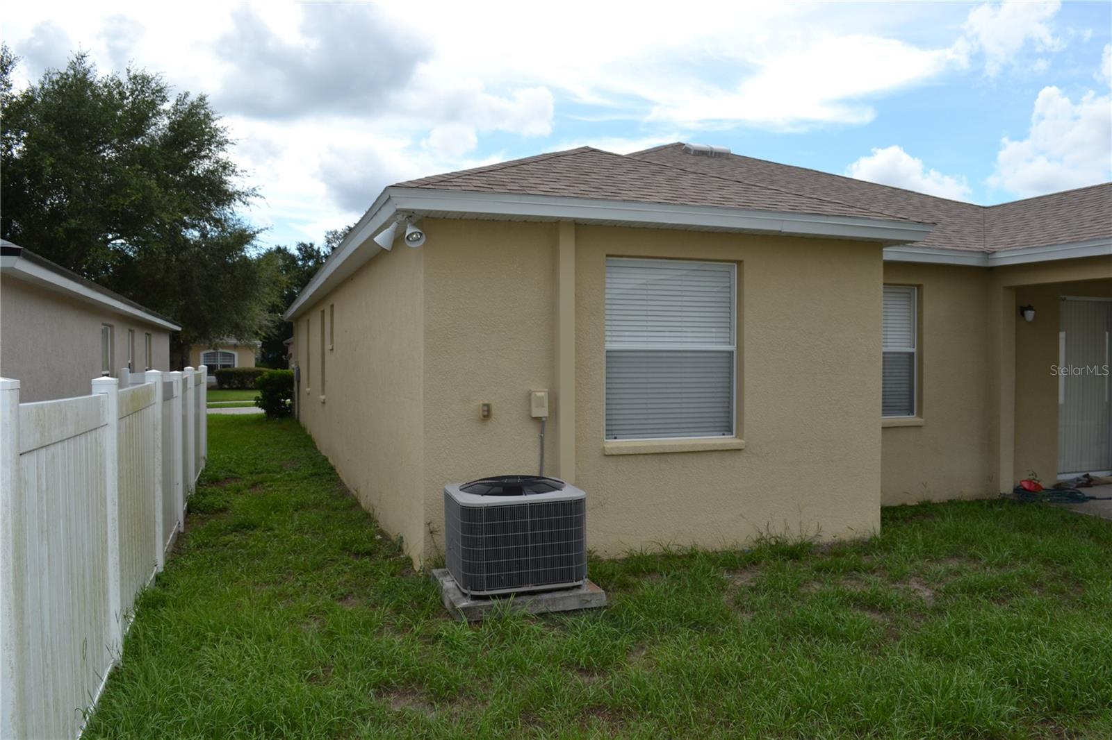 659 Winthrop Dr Property Photo 46
