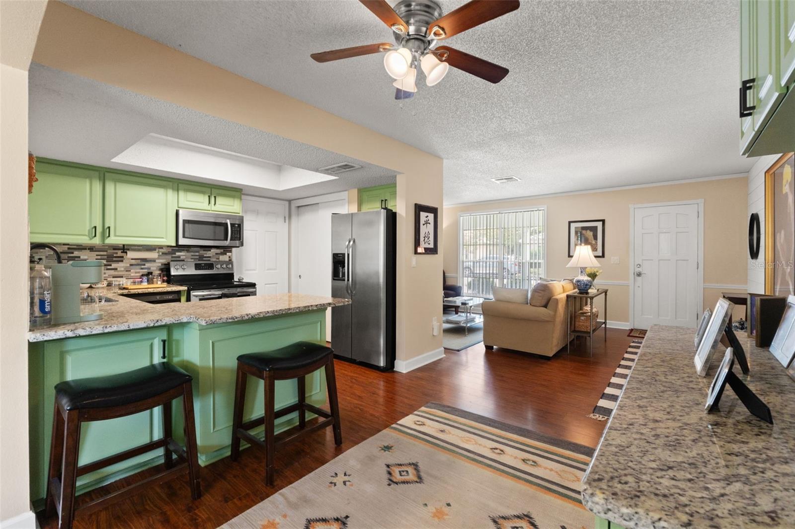 8802 Seeley Ln Property Photo 12