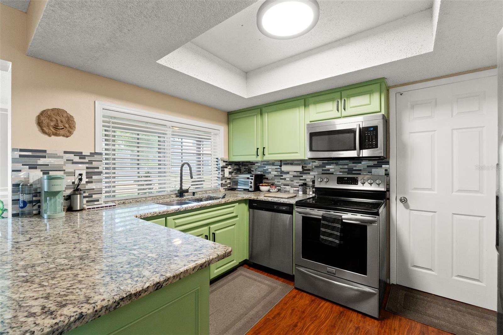 8802 Seeley Ln Property Photo 13