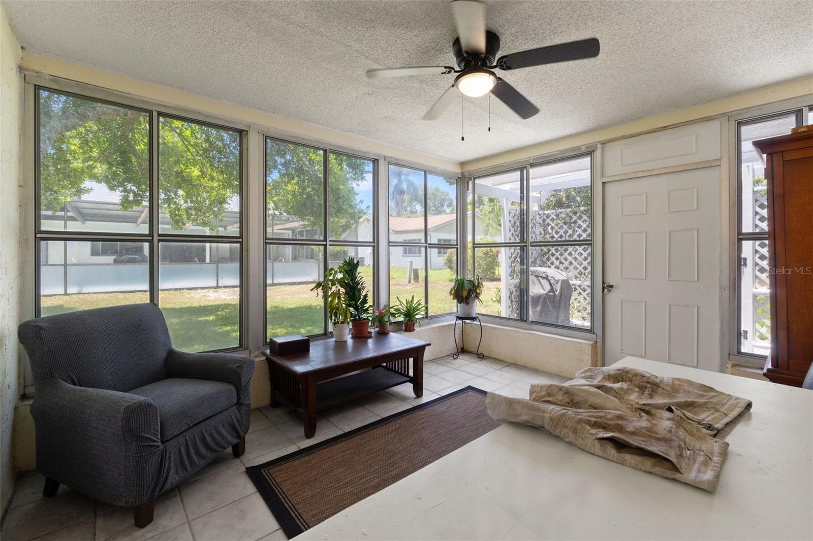 8802 Seeley Ln Property Photo 15