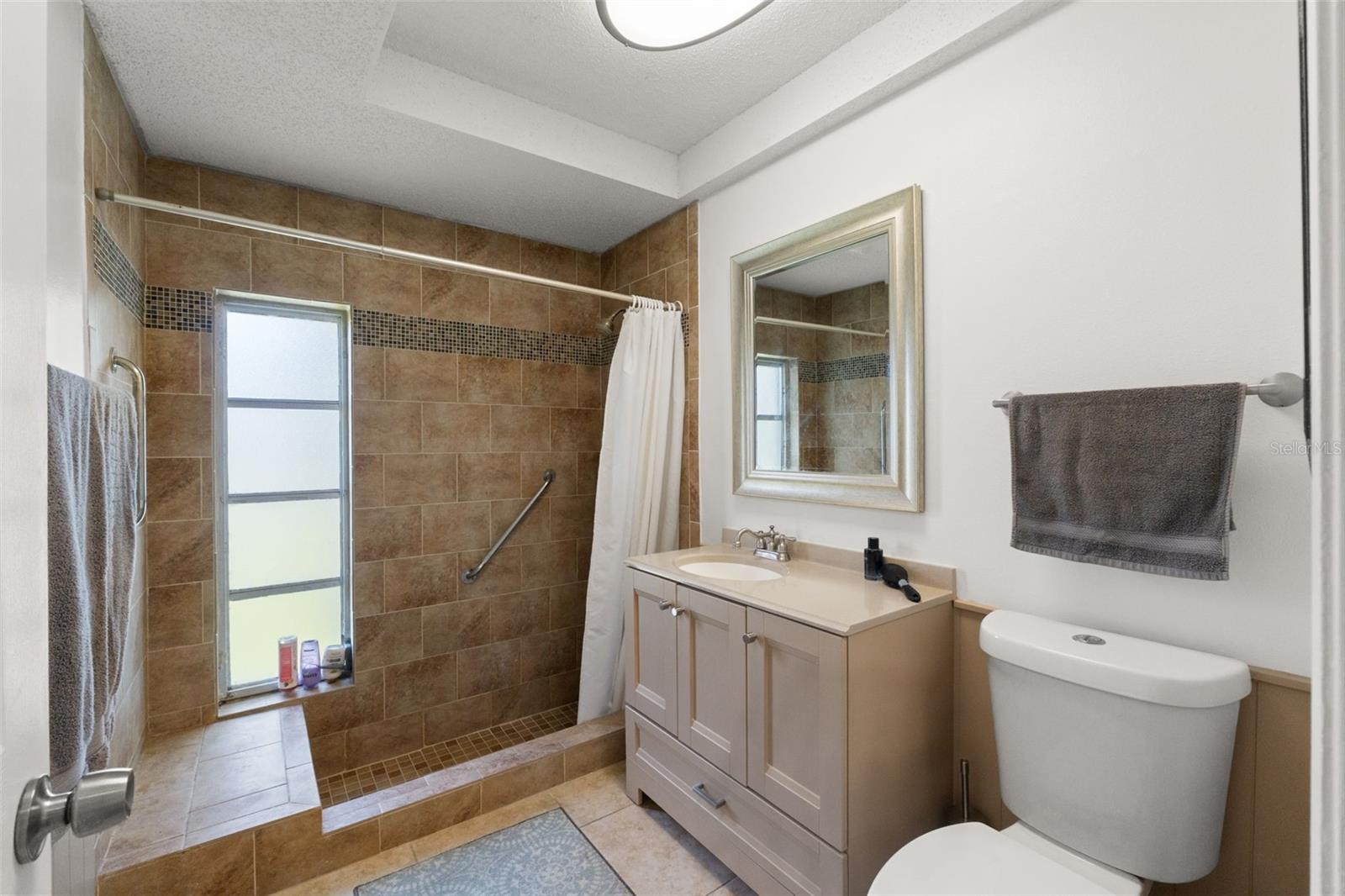 8802 Seeley Ln Property Photo 20