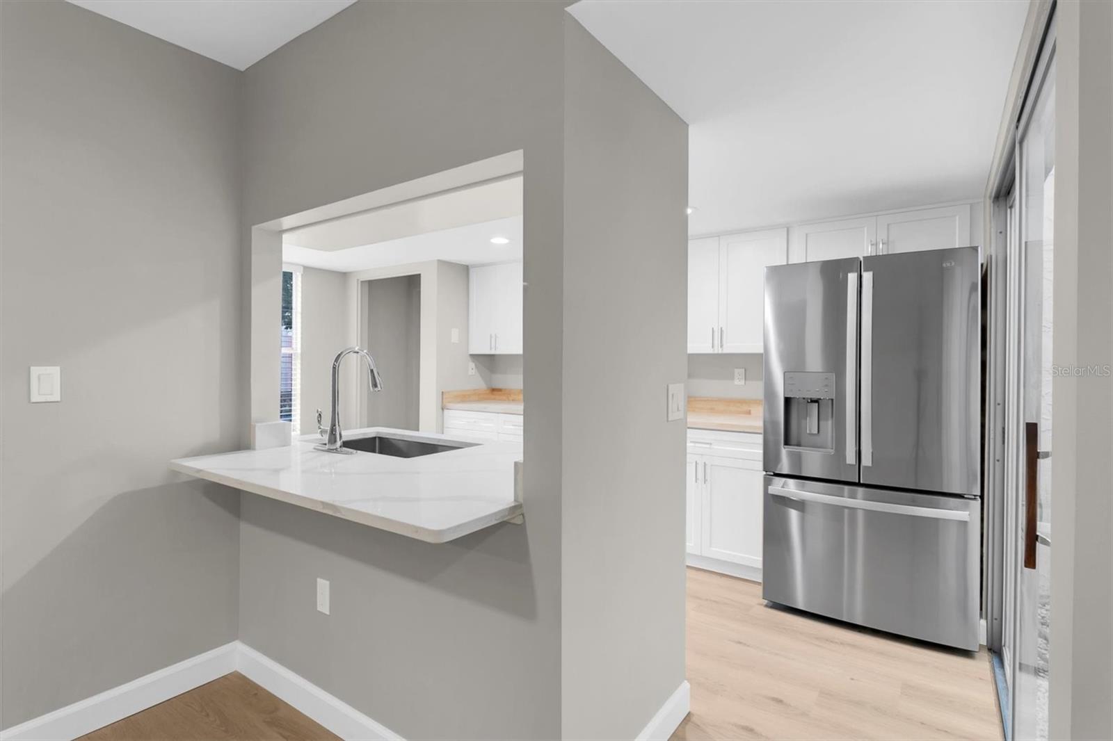 11337 Versailles Ln Property Photo 10