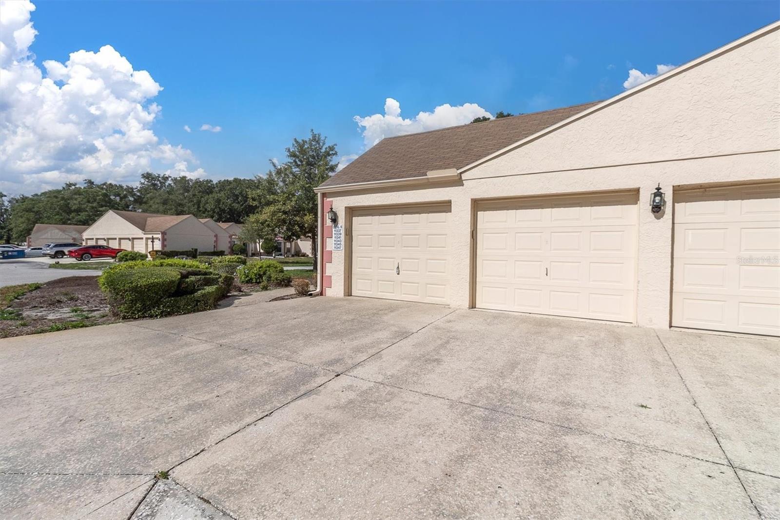 11337 Versailles Ln Property Photo 38
