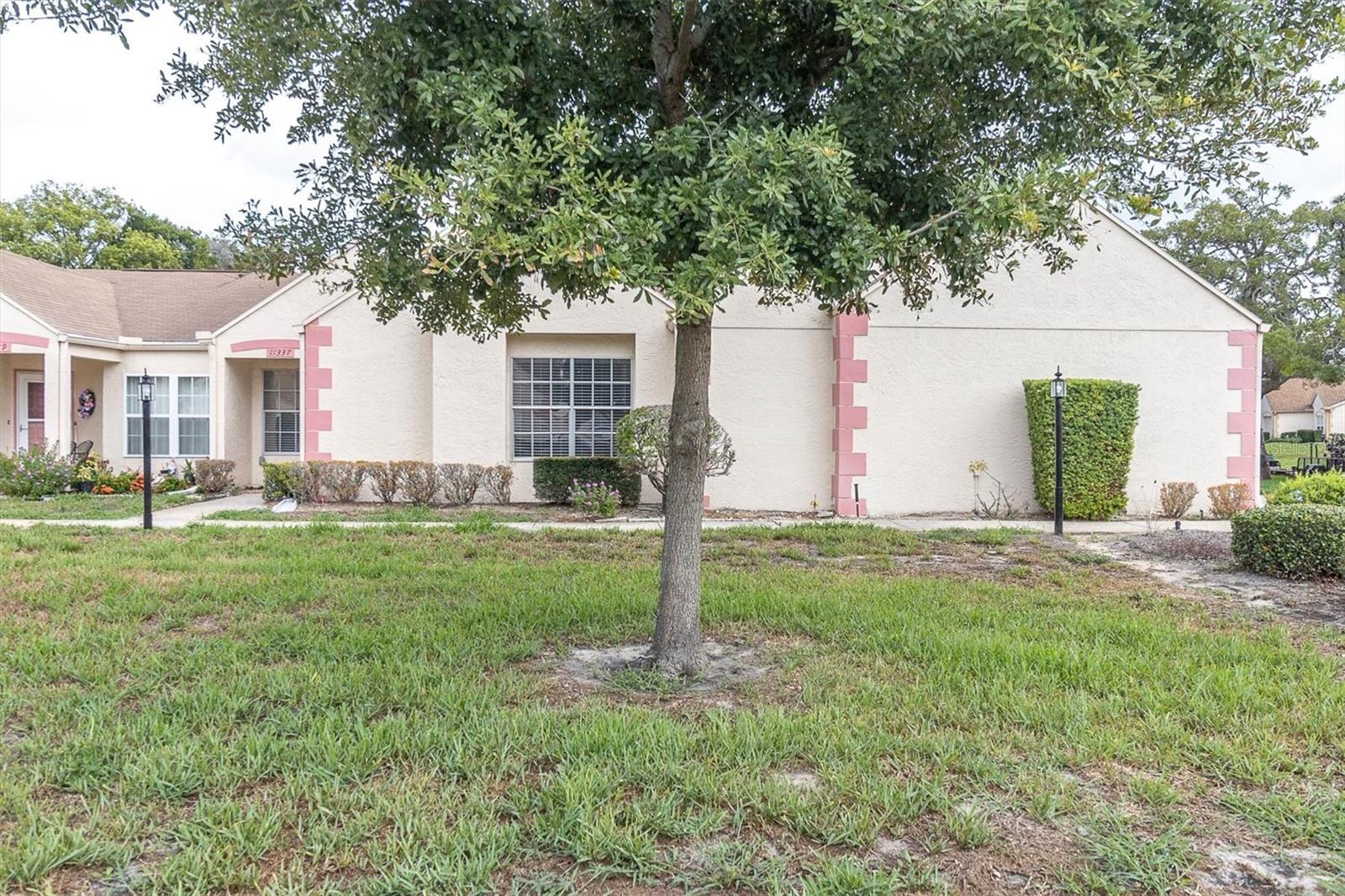 11337 Versailles Ln Property Photo 41