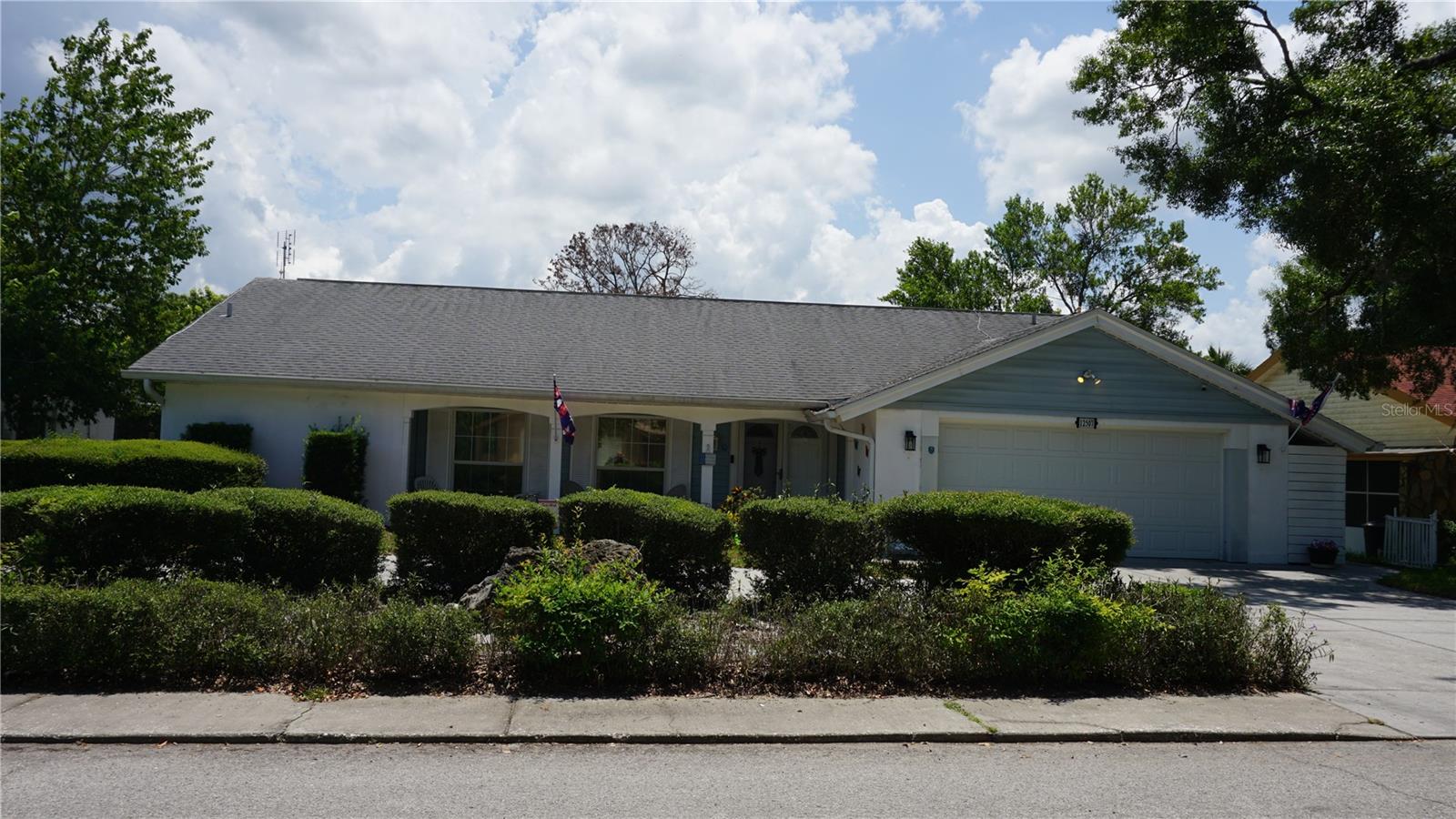 12507 STONE HOUSE LOOP Property Photo 1