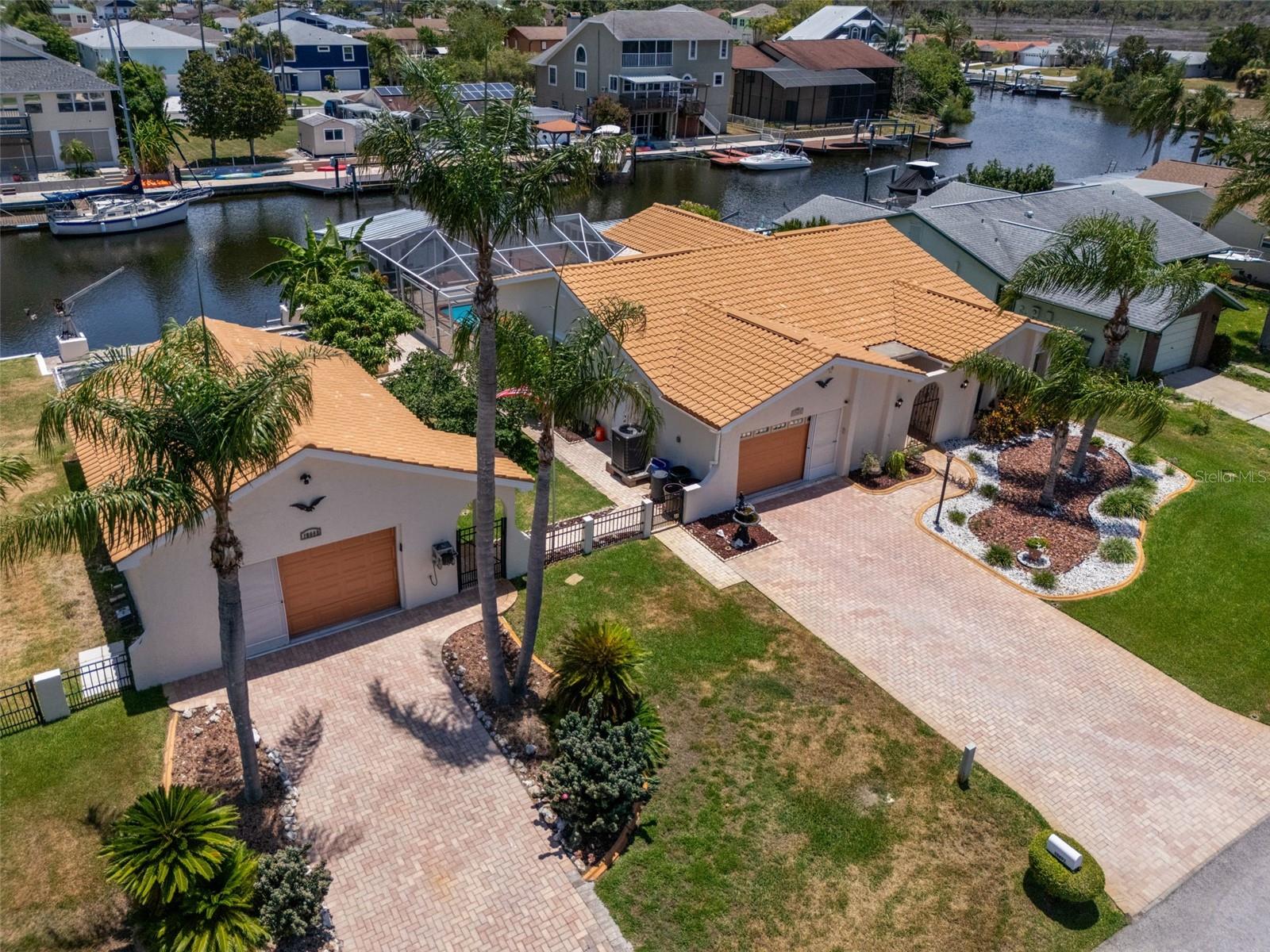 15602 Century Dr Property Photo 3