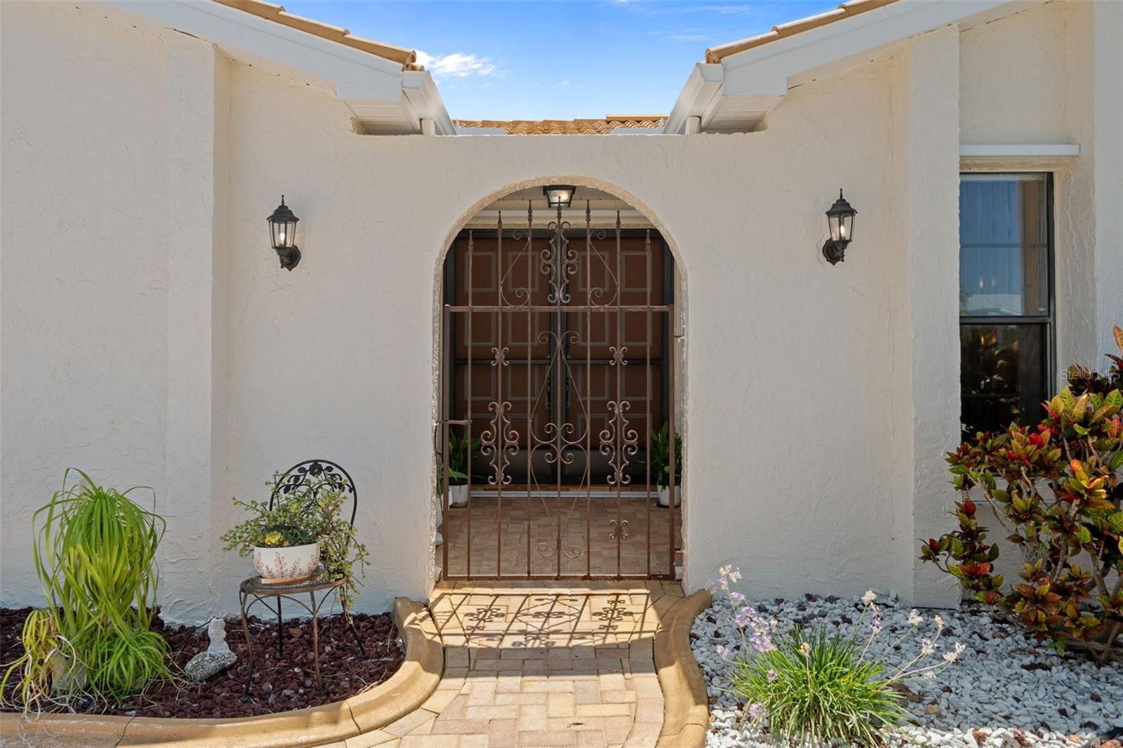 15602 Century Dr Property Photo 10