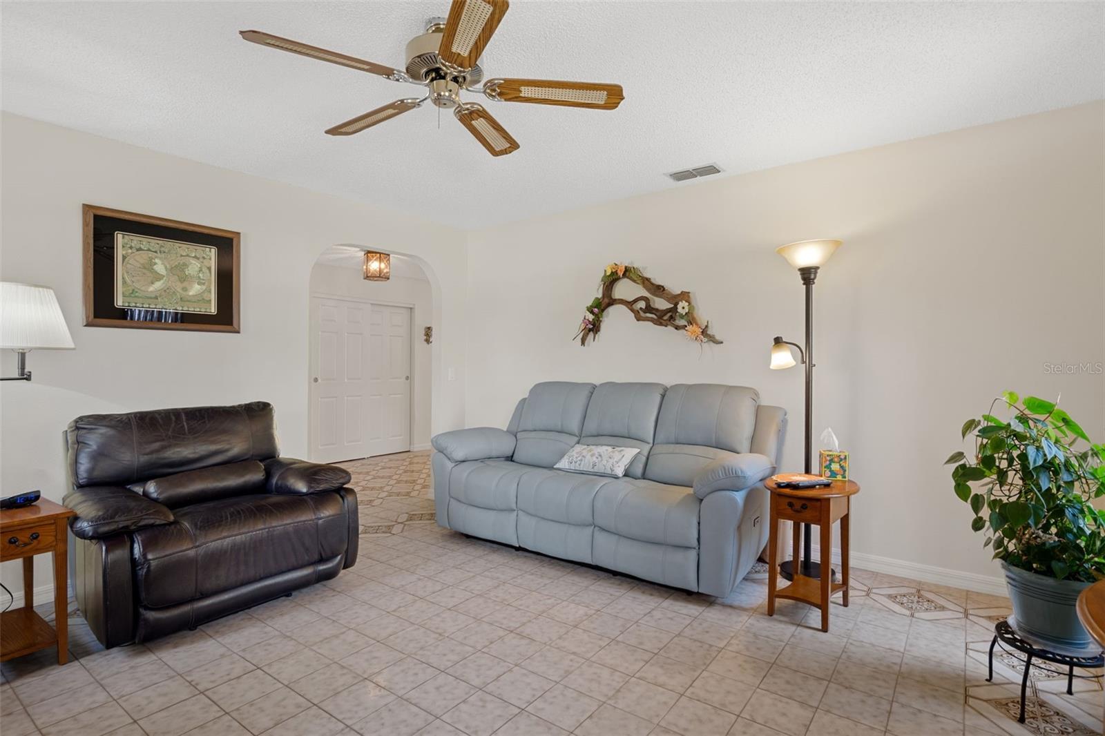 15602 Century Dr Property Photo 16