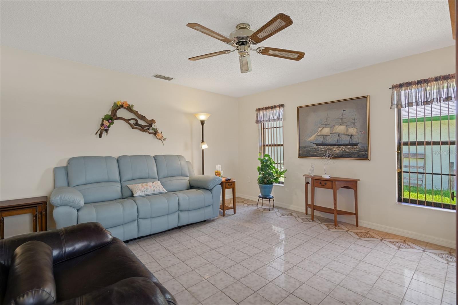 15602 Century Dr Property Photo 17