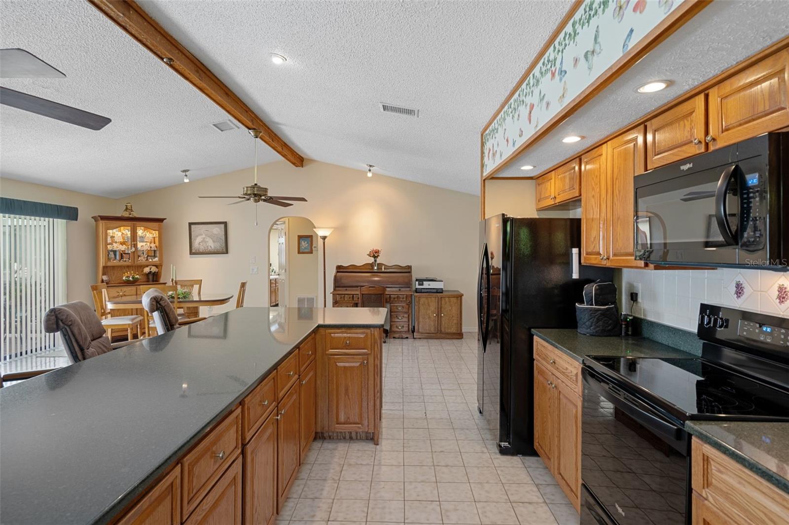15602 Century Dr Property Photo 29