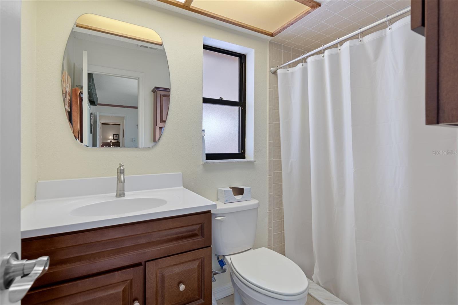 15602 Century Dr Property Photo 35