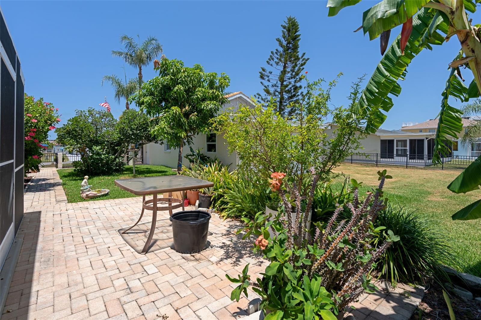 15602 Century Dr Property Photo 49