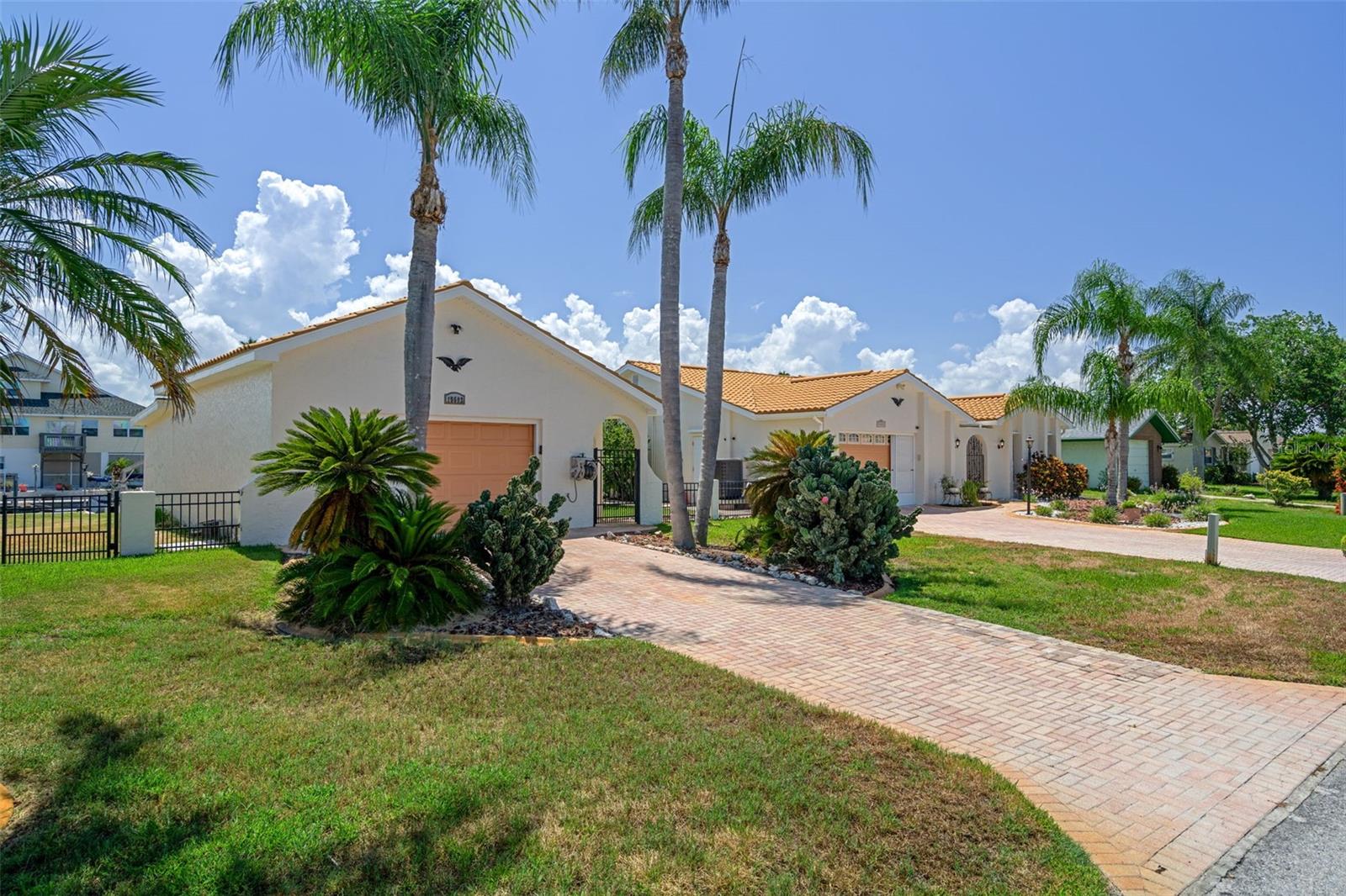 15602 Century Dr Property Photo 54
