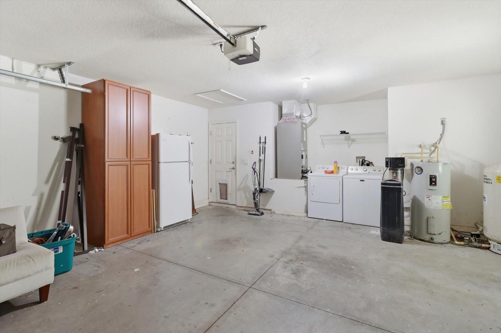 3220 E Rogers St Property Photo 21