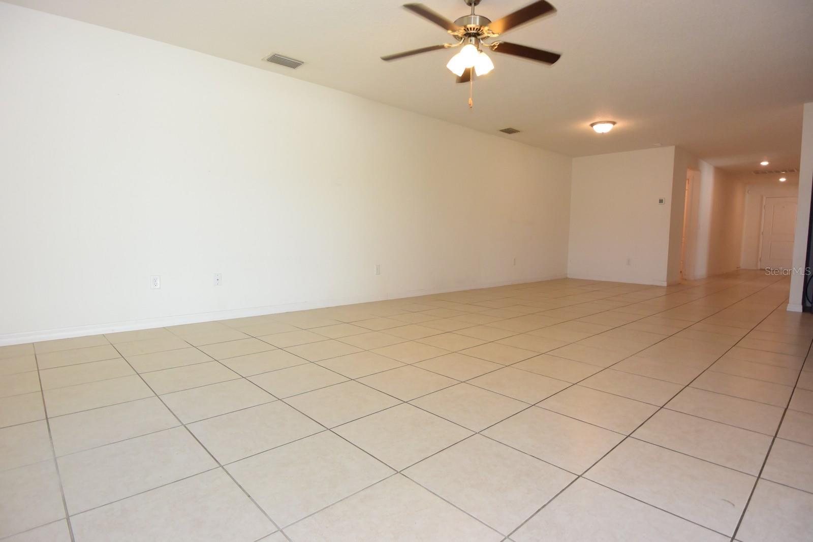 6936 Crested Orchid Dr Property Photo 7