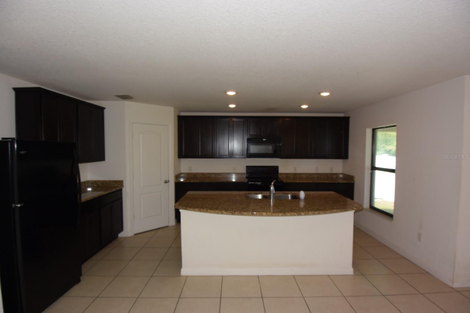 6936 Crested Orchid Dr Property Photo 11