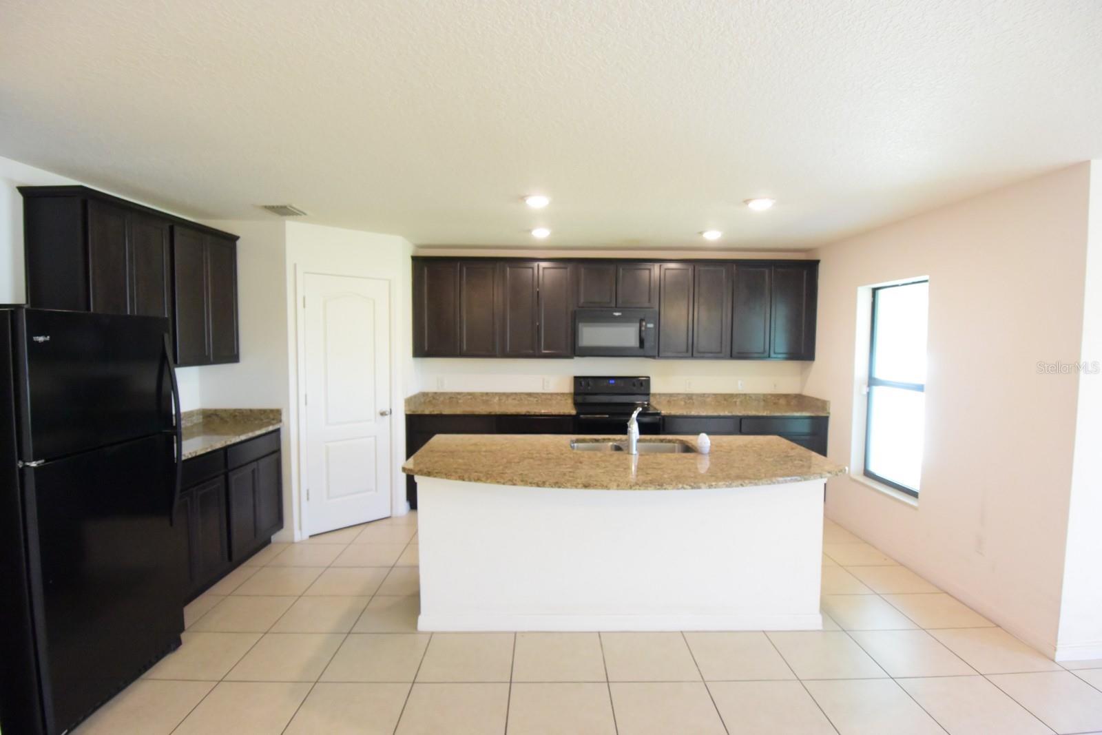 6936 Crested Orchid Dr Property Photo 12