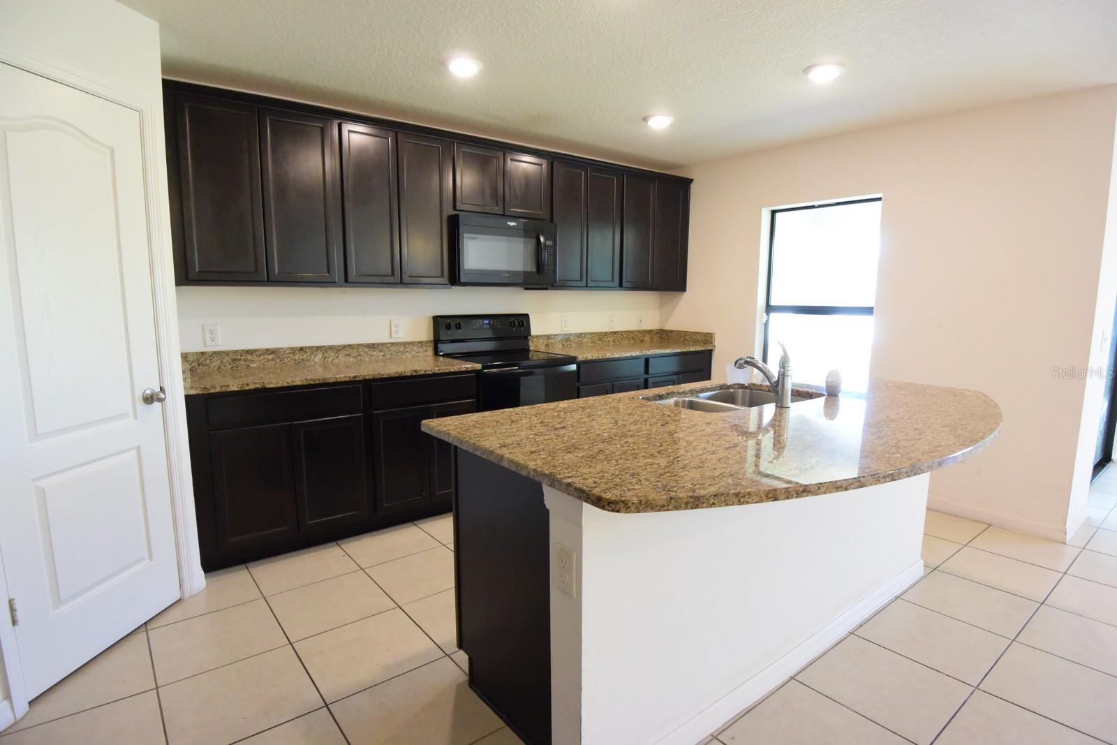 6936 Crested Orchid Dr Property Photo 13
