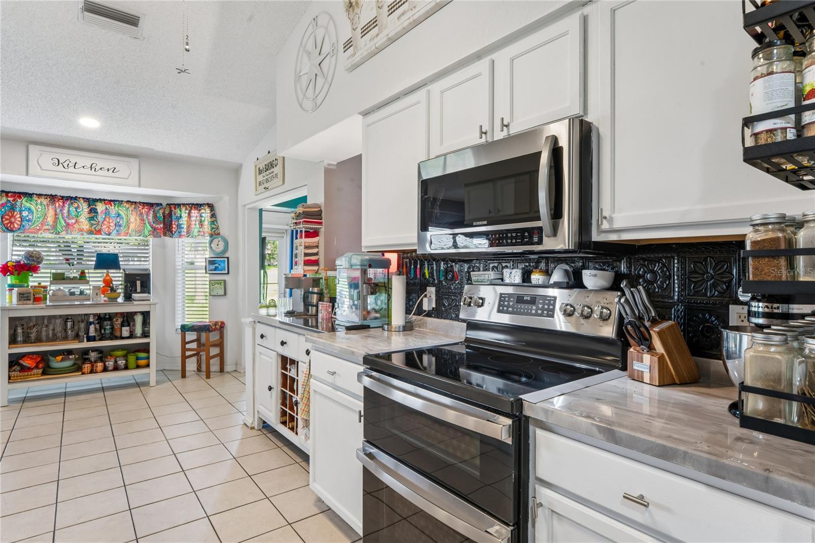 18607 Bent Pine Dr Property Photo 14